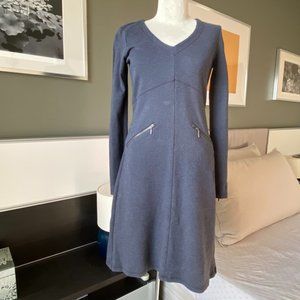 Athleta V-Neck Soft and Stretchy Long Sleeved Dress in Gray XSMALL